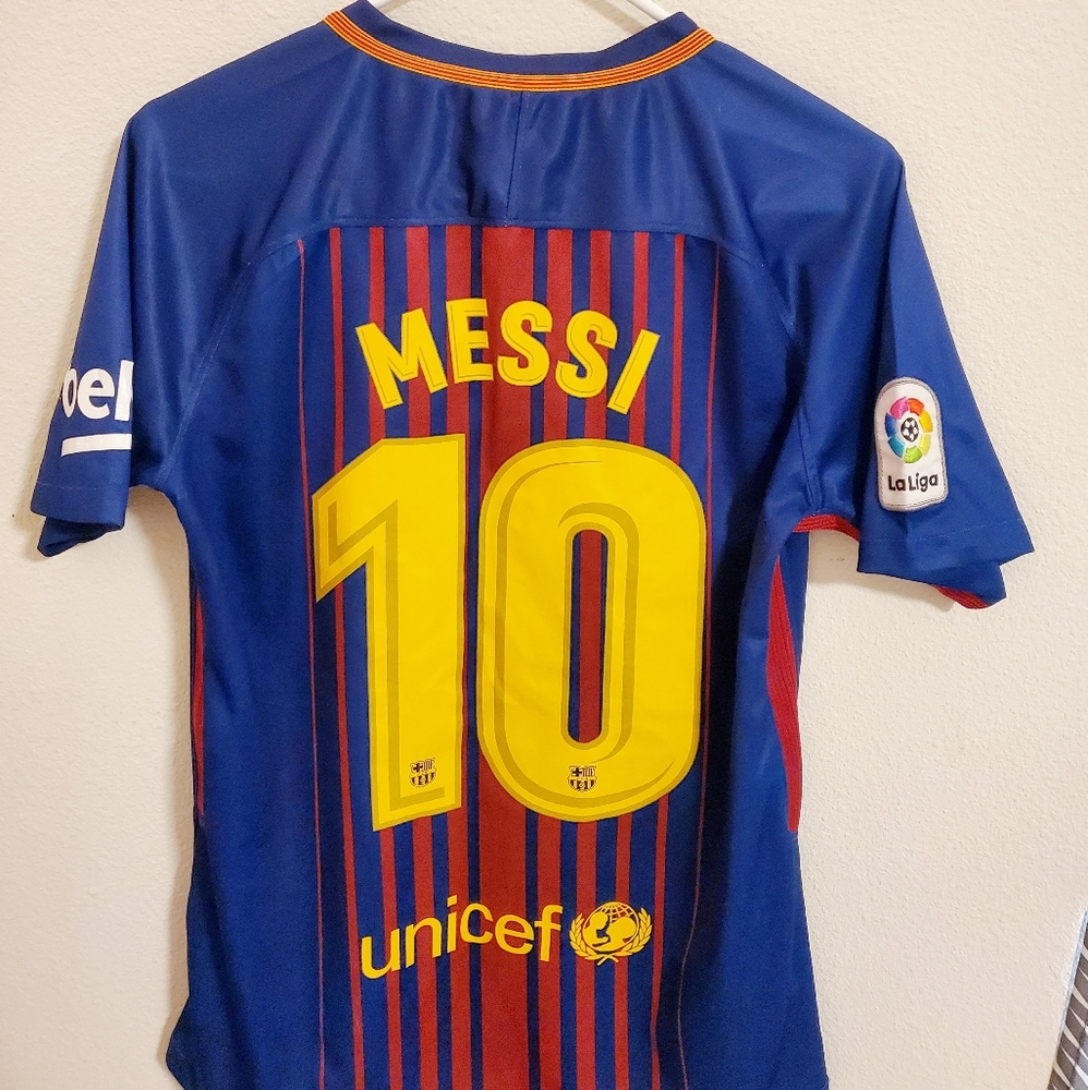 Nike FC Barcelona Lionel Messi #10 soccer jersey